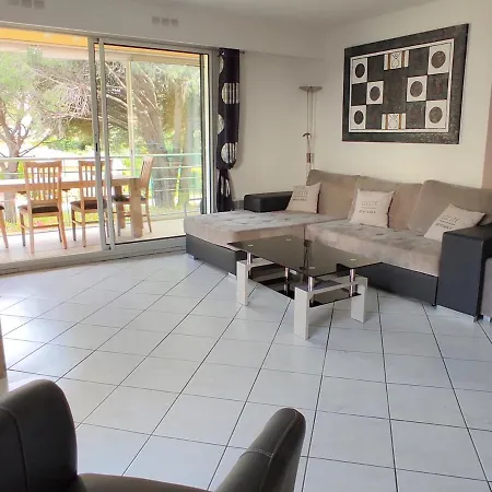 Apartment Avec Piscine *